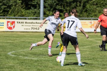 Bild 308 - F Merkur Hademarschen - SV Frisia 03 Risum-Lindholm : Ergebnis: 1:1